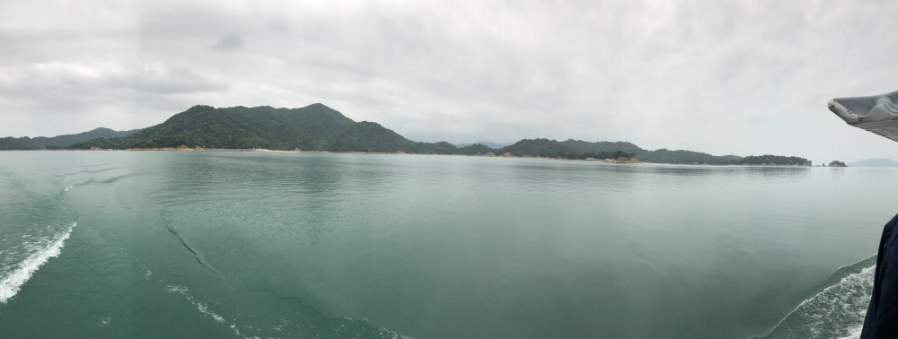Many LegCo members praise the water quality of Wanlu Lake.