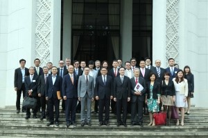 Group photo shows the delegation with the Minister attached to the Prime Minister and the Secretary General of the Council for the Development of Cambodia, Mr Sok Chenda Sophea, after the meeting.