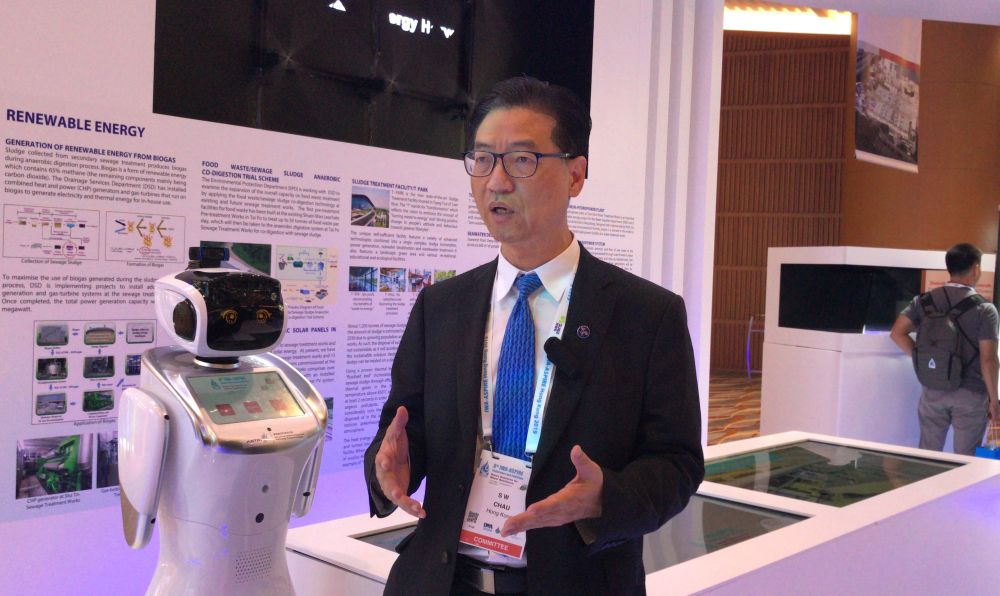 The Chairman of the Organising Committee (OC) of the conference and Deputy Director of Water Supplies, Mr CHAU Sai-wai, says that the conference enables Hong Kong and other regions to learn from water management experience, and enhance capabilities in handling climate change and water resources management.
