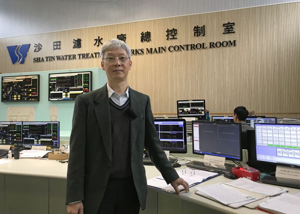 The Chief Waterworks Chemist, Mr Kelvin KWOK, says, apart from taking water samples, an on-line Water Quality Monitoring System is also used in water treatment works to monitor water quality continuously.