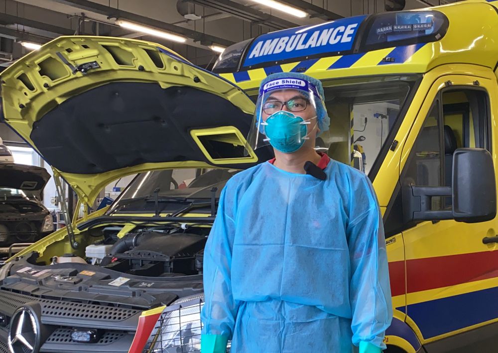 Technician I of the EMSD, Mr CHAN Chun-bun, says that although there are risks involved in the cleaning of ambulances, colleagues have withstood the pressure and they hope that ambulancemen and patients will feel relieved after the deep cleaning procedures.