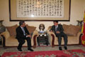 Mr Chan (left) calls on the Chinese Consul-General in Barcelona, Mr Qu Shengwu (right).