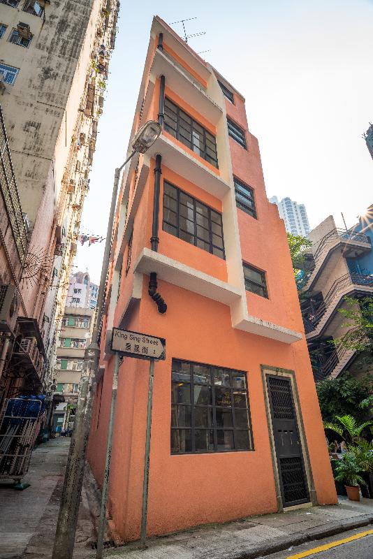 The Blue House Cluster under the Revitalising Historic Buildings Through Partnership Scheme today (November 1) won the Award of Excellence of the UNESCO Asia-Pacific Awards for Cultural Heritage Conservation. Photo shows the Orange House in the cluster.