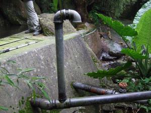偏遠鄉村居民生活用水的原水系統。