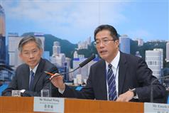 The Secretary for Development, Mr Michael Wong, holds a press conference today (September 21) on measures to enhance drinking water safety in Hong Kong. Looking on is the Permanent Secretary for Development (Works), Mr Hon Chi-keung (left).