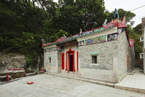 Hung Shing Temple in Kau Sai Chau, Sai Kung
