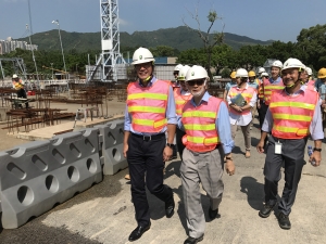 Secretary for Development (SDEV), Mr WONG Wai-lun, Michael (left), and Chairman of the Construction Industry Council (CIC), Mr CHAN Ka-kui (centre), visit the CIC Tai Po Training Ground.