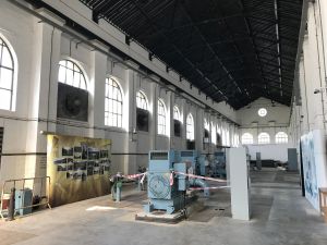 The Tai Tam Tuk Raw Water Pumping Station was first built in 1904.  Originally, it used steam-driven pumps to pump raw water from the Tai Tam Intermediate Reservoir to the hillside tunnel and further to a sand filtration tank located on Albany Road in the Mid-Levels for treatment.  The treated water was then supplied to the areas on Hong Kong Island North.
