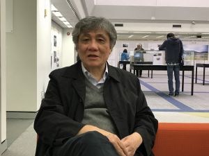 “The Centenary Tai Tam Tuk Reservoir” Exhibition was held by the University of Hong Kong in February this year.  Shown in the picture is Dr POON Sun-wah, Professor of the Department of Real Estate and Construction of the Faculty of Architecture at the University of Hong Kong, introducing the construction history of the Tai Tam Tuk Reservoir.