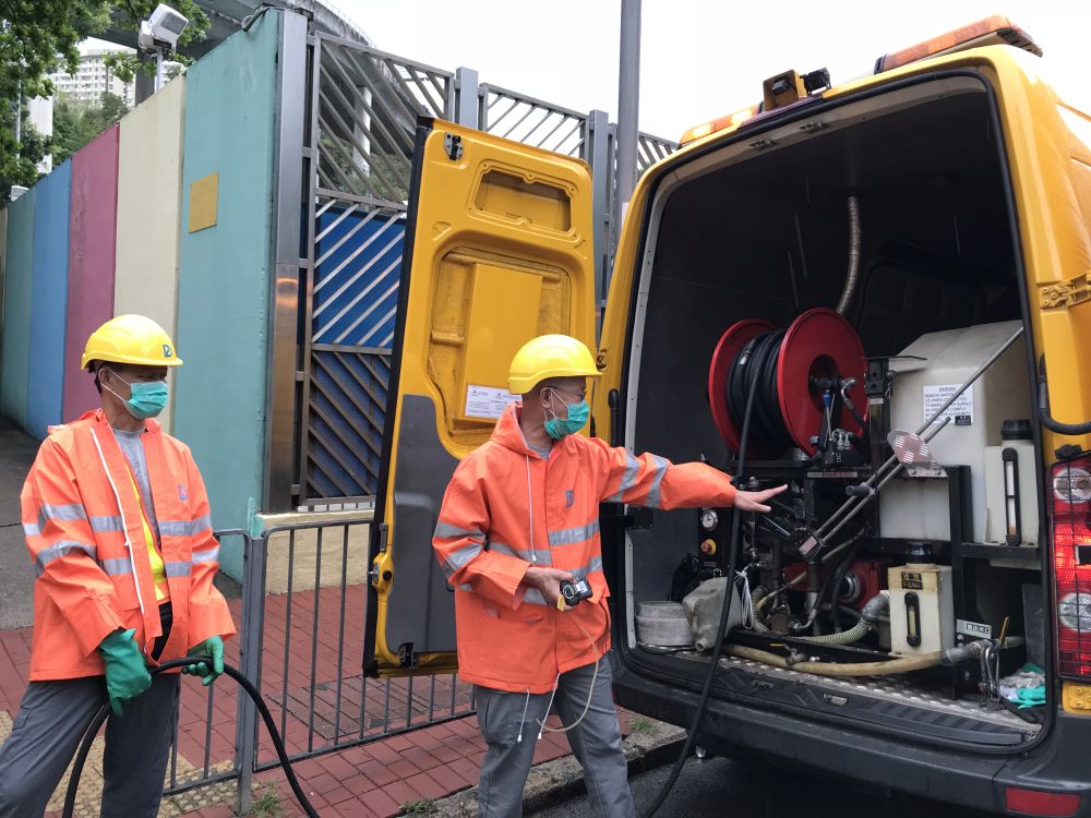 Pictured is the DSD’s high-pressure water jetting unit on which a high-pressure water jet is installed.  It can flush away the blockage and unclog the drains to restore their effectiveness.