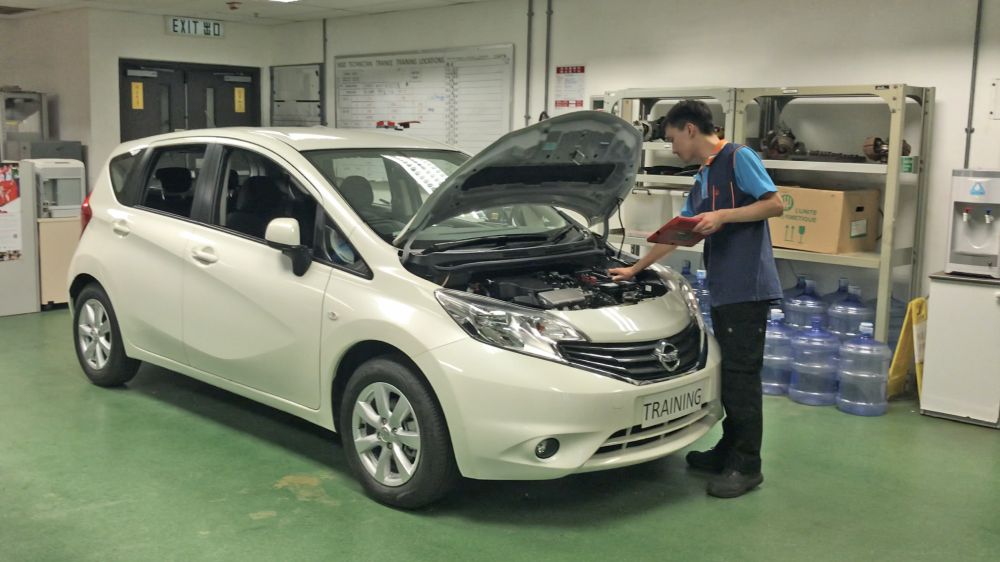 The Technician Training Scheme covers six disciplines, namely mechanical, electrical, vehicle, air-conditioning, electronics and building Services.
