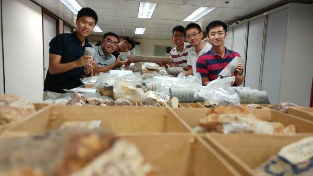 The EGG Training Scheme and the GEG Training Scheme run by the GEO offer a wide range of courses and ample placement opportunities for trainees to enhance their skills and obtain professional qualifications.