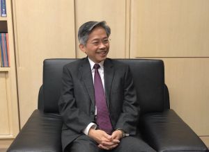 Mr HON Chi-keung encourages colleagues and practitioners of the construction industry to be open-minded, bold and innovative, and to strengthen their professional standards.