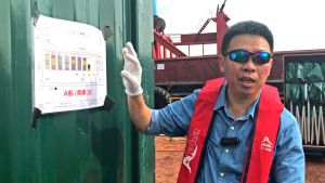 Acting Chief Explosives Officer of the Mines Division, Mr WOO Kwok-wa, says that bringing a safe, spectacular fireworks display to the public gives him the greatest job satisfaction.