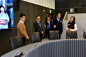 Court No. 1 has been revitalised into the Digital Debate and Speaking Chamber equipped with an electronic voting system and a simultaneous interpretation system for young people to discuss policies and have training in debating and public speaking skills.