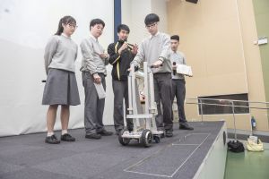 The Electrical and Mechanical Services Department (EMSD) and the Hong Kong Council of Social Service (HKCSS) earlier jointly held the Gerontech Youth Challenge, in which students from the Buddhist Wong Wan Tin College, the Gold Award winner in the senior secondary category, invented a set of electric-assisted tools for geriatric chairs (Geri chairs) to facilitate easy movement of the elderly in residential care homes.