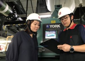 In recent years, the EMSD has strived to introduce advanced technology to optimise the performance of E&M systems in government buildings so as to enhance energy efficiency and system reliability.