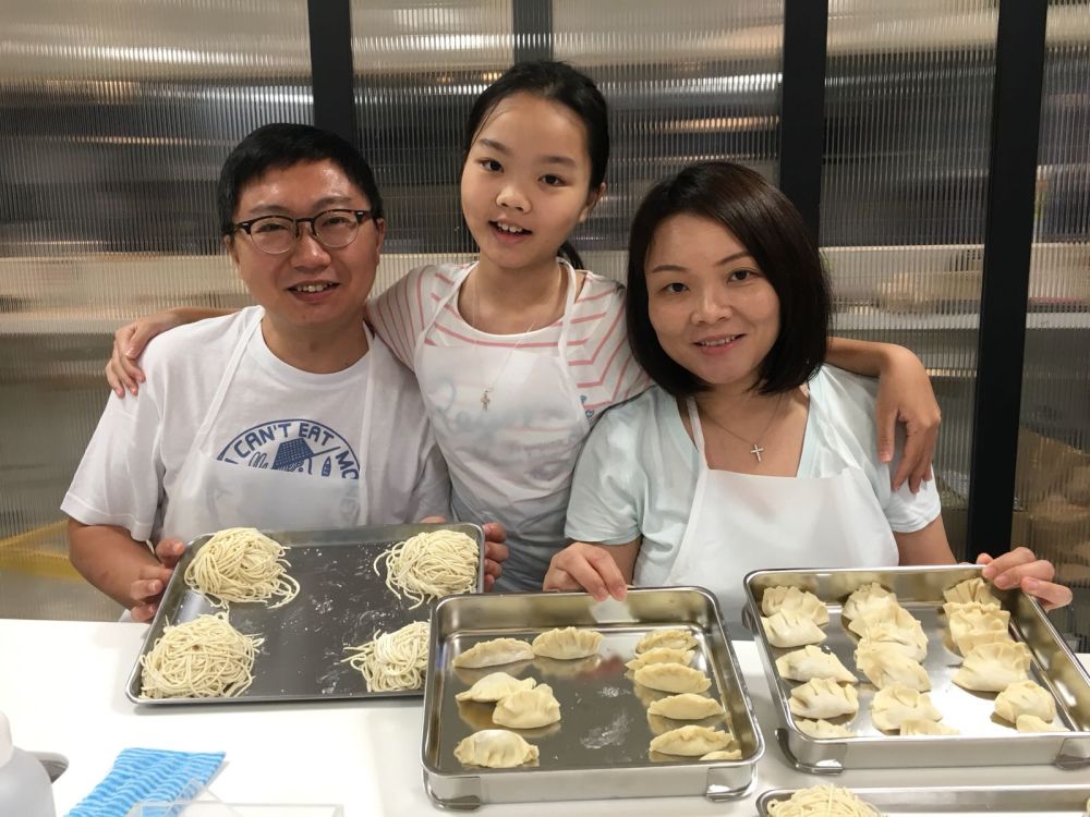 Janet feels the pressure of being a working mother because of her hectic work life. Therefore, she tries her best to spend the weekends with her daughter and travels with her family during long holidays so that they can enjoy family life together.