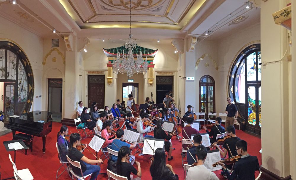 The Haw Par Music Farm provides Chinese and Western music training and community outreach activities to promote music culture.