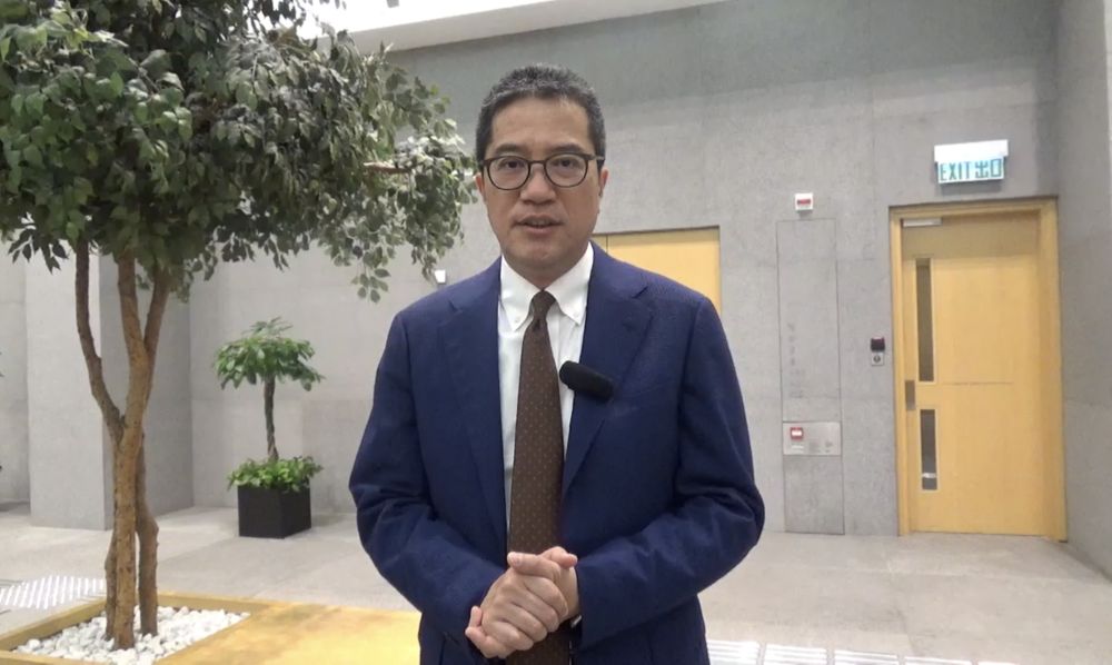 This time in “My Blog”, the Secretary for Development (SDEV), Mr WONG Wai-lun, Michael, introduces to us the work of the Buildings Department (BD) in promoting building safety.