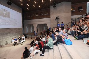 Pictured is the “Talk @ Tai Kwun” held on the day of the opening ceremony. Through learning more about a real case of heritage revitalisation, the public can gain a better understanding of building safety and maintenance .