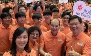 The CS, Mr Matthew CHEUNG (second right, front row) and the Director of Electrical and Mechanical Services (DEMS), Mr SIT Wing-hang, Alfred (first right, front row), pictured with a number of young trainees at the “E&M Go!” ceremony.
