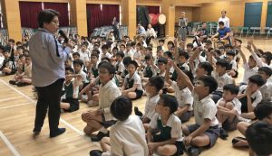 Recently, colleagues of the PlanD visited Ying Wa Primary School, the first target primary school of this year’s Outreach Programme to reach out to their target Primary 3 students. They were met with enthusiastic response from the students who took part actively in the activities.