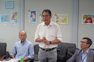 The Secretary for Development (SDEV), Mr WONG Wai-lun, Michael (middle), says the Tung Chung New Town Extension (TCNTE) is one of the major initiatives under the Government's multi-pronged approach to increase land supply.