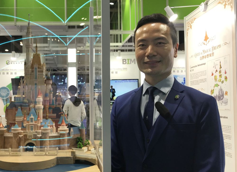 According to General Manager of Innovation and Technology Development of the CIC Mr Thomas TONG, the MiC and BIM technologies are applied in the construction of the “Castle of Magical Dreams”, a landmark structure that is being built in the Disneyland. 