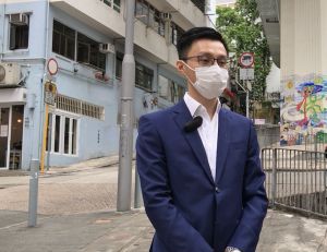 Structural Engineer of the Buildings Department (BD), Mr NG Kwan Pok, says that the department plans to hire about 120 short-term staff and through the commissioned consultants and contractors, more than 400 short-term positions will be created.