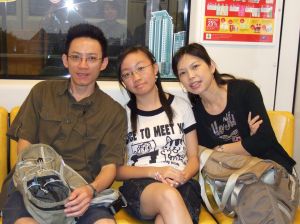 Mr CHUI Wai-yiu has been getting along with his daughter like a friend and hopes that she will share her feelings and ideas with him at ease.