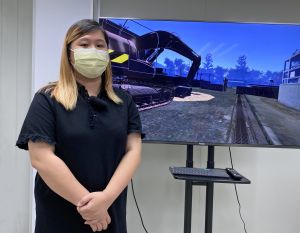 Assistant Engineer, Miss LEUNG Wing-yiu, Yoyo, says many enterprises are laying off employees or cutting back on recruitment in the midst of the pandemic. She feels very lucky and happy now that she can continue to work as an engineer, a job that she likes.