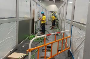 At present, most of the bed partitions and negative pressure enclosed cubicles, etc have been properly set up at the additional treatment facility in the AWE. We will proceed with the setting up of staff facilities, and the installation of electrical and mechanical equipment, plumbing and water pipes.