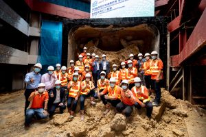 Thanks to the hard work of the project team, the excavation works of the Kai Tak to Choi Hung pedestrian subway project have been completed successfully.