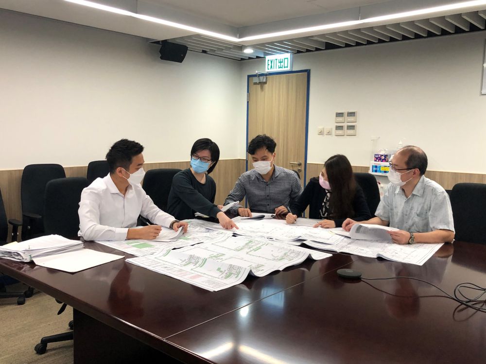 A dedicated team to process and approve building plans was set up under the LandsD to enhance plan approval efficiency for new development and redevelopment projects. 