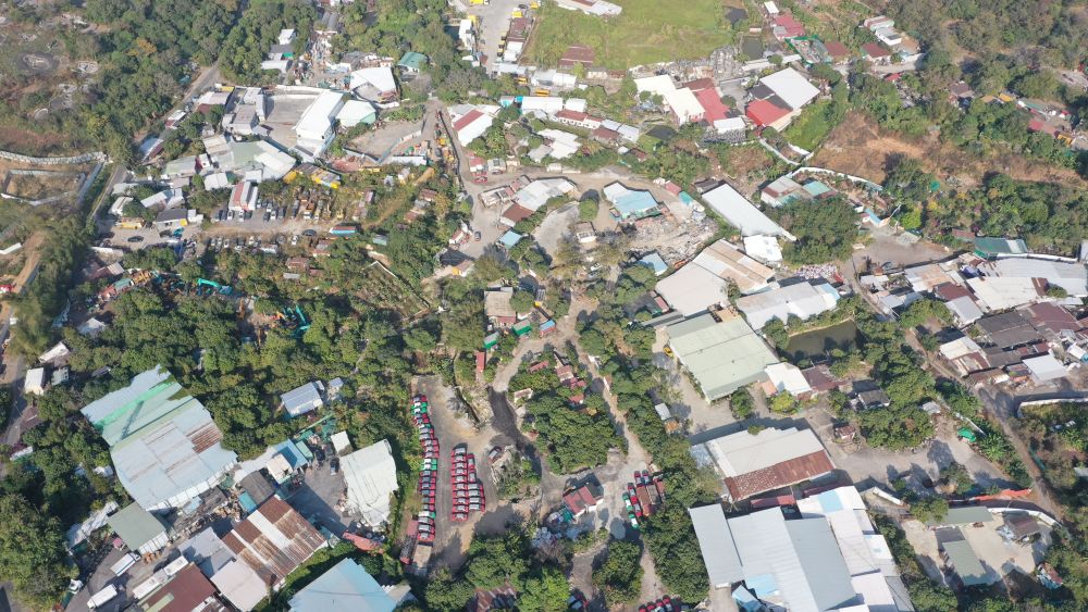 The NOL Main Line, which is a 10.7-kilometre-long railway link between Kam Sheung Road Station of the West Rail Line and KTU Station of the ERL, providing three intermediate stations at San Tin, Ngau Tam Mei and Au Tau will be developed in Phase 2 of the NOL. Pictured is the location of the future San Tin Station.