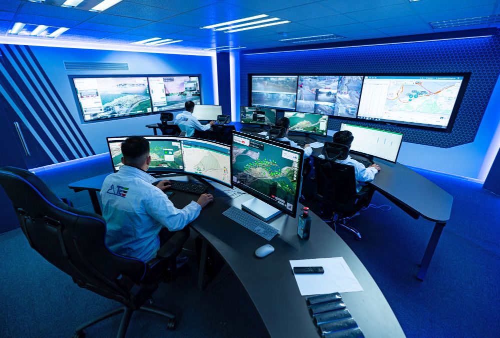 The Tung Chung East reclamation project has adopted over 30 innovative technologies in various aspects. Pictured above is the Innovation Hub of the Tung Chung East reclamation works (InnoTCE).