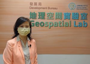 Ms Winnie SHIU, former Head of SDO, says that the GeoLab provides a platform to enable the public and the relevant sectors, particularly the young generation and start-ups including developing applications, to discuss and develop spatial data application.