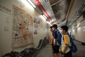 The Landslide Sci-Tech Chamber is divided into galleries of different themes, including the Po Shan Memorial Gallery, the Drainage Tunnel Expression Gallery, the Landslide Wisdom Gallery, etc. Pictured here is the Po Shan Memorial Gallery, which showcases the history of the Po Shan Road landslide incident in 1972.