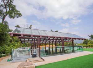 The WSD has carried out temporary strengthening works at the Ex-SSPSR, including a glass roof to protect the exposed part of the service reservoir from weathering.