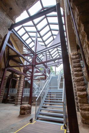 Various improvement works have been carried out by the WSD to enable the public to pay a visit to the service reservoir and appreciate its internal structures, including the provision of internal lighting, ventilation, raised floor pathway, access facilities and ground level greening works at roof cover of the service reservoir.