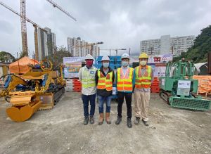 To improve the efficiency of desilting and rehabilitation of sewers, the department and the contractor have collaborated to develop three robots - the 