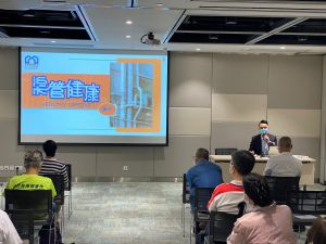 Colleagues from the BD were invited to attend building management courses co-organised by the Home Affairs Department, with a view to providing seminars on healthy drains to participants.