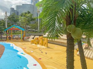 There are a large-scale beach floor sticker and a wooden hut at the Connector along the Tamar Promenade.