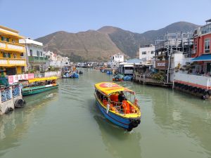 With its unique cultural heritage, quaint scenery of a fishing village and beautiful natural environment, Tai O is one of Lantau’s most popular tourist attractions.