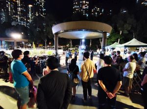 「堅農中秋夜市暨 K-Fest海濱音樂會」於中秋和國慶的長假期舉行，設有攤位、手作工作坊、免費穴位按摩等，並會邀請本地樂隊，表演不同風格的音樂。（相片由堅農圃提供）