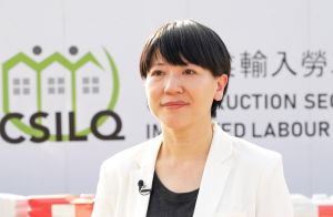 Principal Assistant Secretary (Works) of the DEVB, Mrs WONG HO Wing-sze, Susanne, says that same as local workers, employee benefits of imported workers are protected under relevant labour legislation of Hong Kong and also abide by Hong Kong’s safety regulations. 