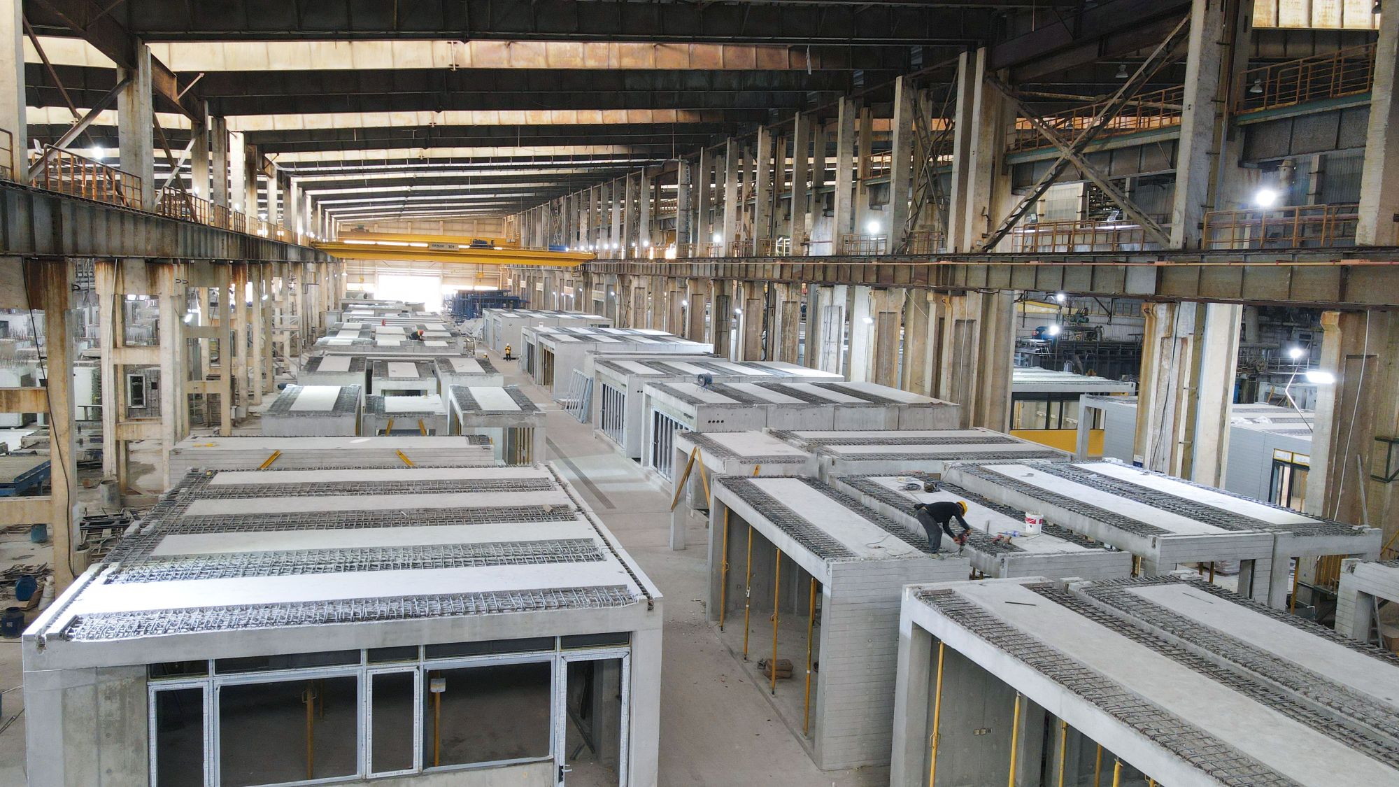 MiC employs the concept of “factory assembly followed by on-site installation”, which transfers the conventional on-site construction processes to factories, thereby enhancing on-site productivity.