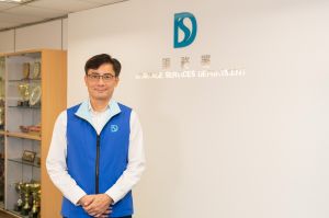 渠務署署長莫永昌表示，以剛過去的超強颱風「樺加沙」為例，渠務署首次應用自主研發的「淼立識」系統作出水浸風險評估，從而作出針對性的應對安排。