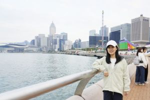 發展局高級工程師（海港）胡穎如表示，下一階段海濱發展將以九龍為重心，目前該帶海濱已開放接近七成，發展局將繼續積極推進不同工程，致力完善並貫通海濱網絡。